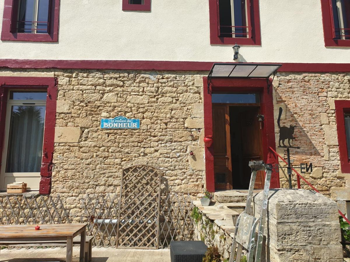 La Maison Du Bonheur Anlhiac Esterno foto