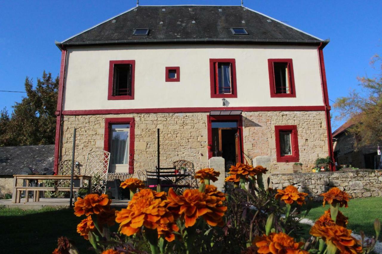 La Maison Du Bonheur Anlhiac Esterno foto